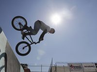 Anuncia edil capitalino que se habilitarán espacios para la práctica de la patineta