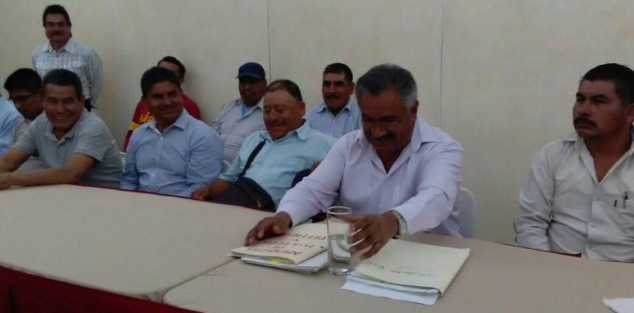 Califica líder antorchista como mentiroso a edil de San Juan Mixtepec