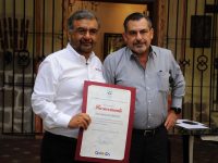 Reconoce Hernández Fraguas trayectoria de Humberto López Lena