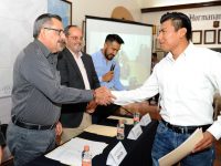 Entrega Hernández Fraguas reconocimientos a servidores públicos comprometidos con la competitividad
