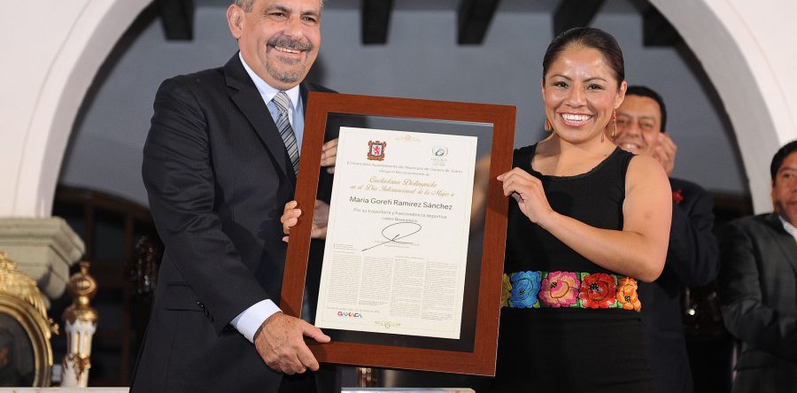 Reconoce Ayuntamiento de Oaxaca de Juárez a 11 mujeres por su aportación en la ciencia y el deporte
