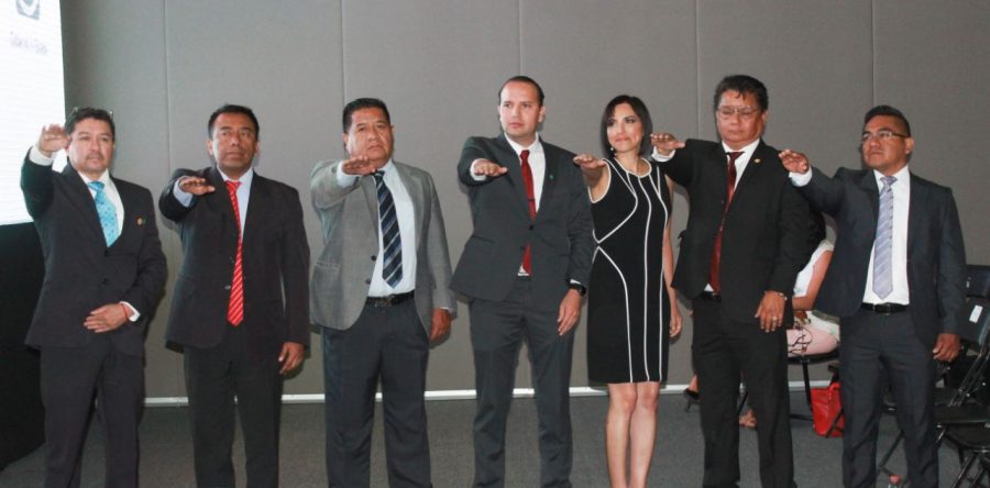Secretario de Economía toma protesta a Consejo Directivo de la AMPI