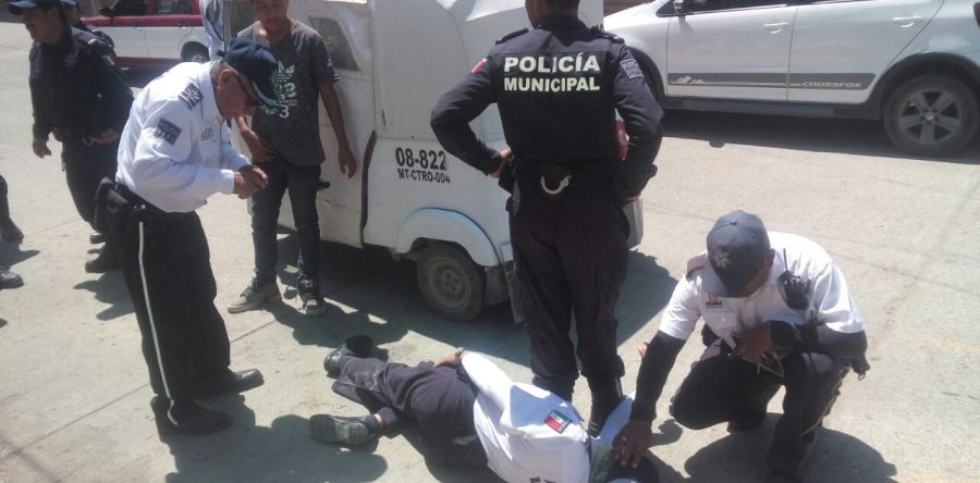 Atropellan a agente vial; mototaxis son un peligro