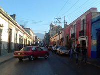 Continúa conflicto en los SSO; trabajadores vuelven a tomar oficinas y calles