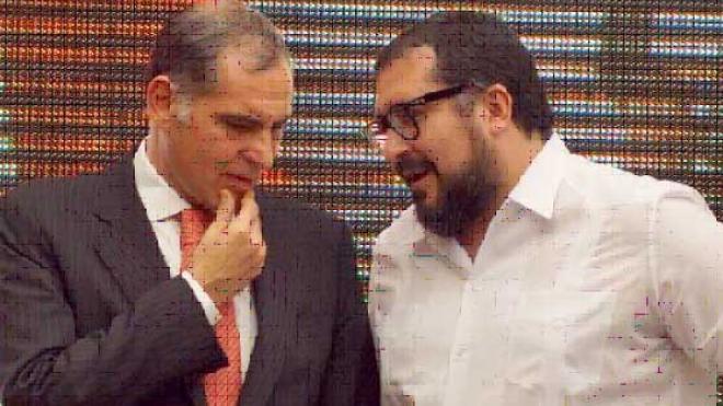 Peimbert, hipócrita, vende favores políticos, y mantenerse en el cargo: Alfredo Martínez de Aguila