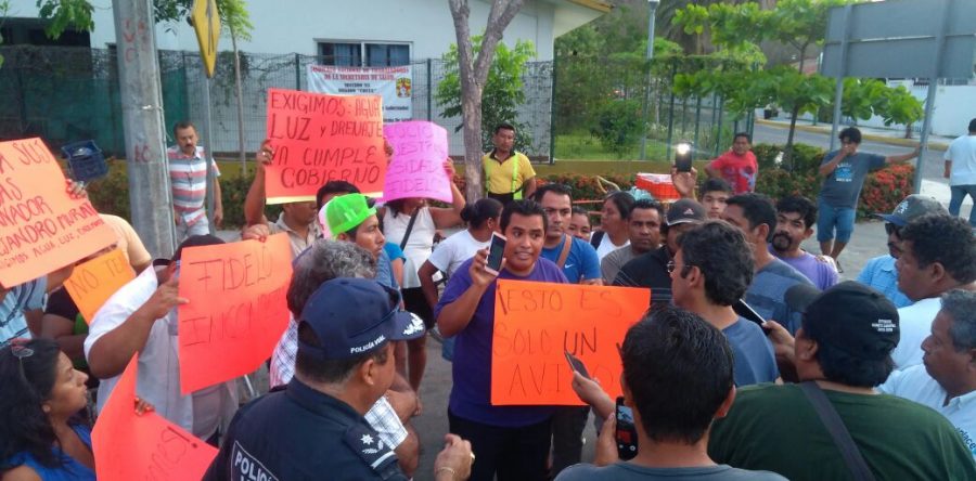 Habitantes del Sector H3 de Huatulco se manifiesta