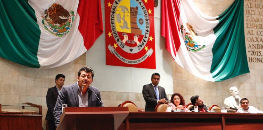 Usa Gobierno de Oaxaca construcción de autopista a la Costa con fines electorales: JIMR