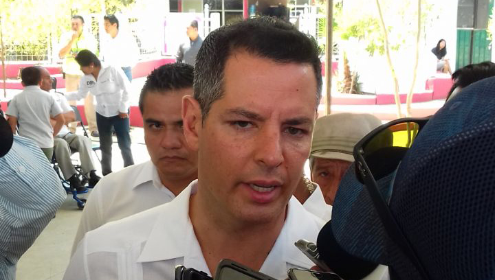 Destinó gobierno parte de deuda adquirida a damnificados