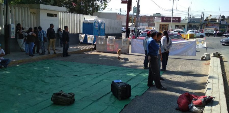 Para exigir recursos tomarán por 3 días delegación de Sedesol