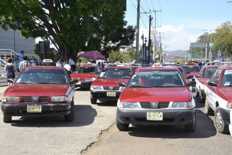 Denuncian aumento de tarifa en el costo del pasaje a Huayapam