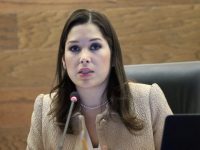 Revisar votos de Ximena Puente en INAI; ¡era priísta embozada!: Carlos Ramírez