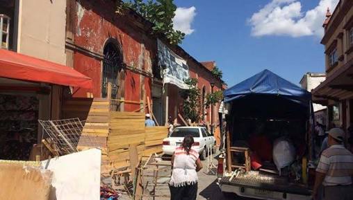 Artesanos de Plaza Aldama se dicen engañados por las autoridades estatales y municipales