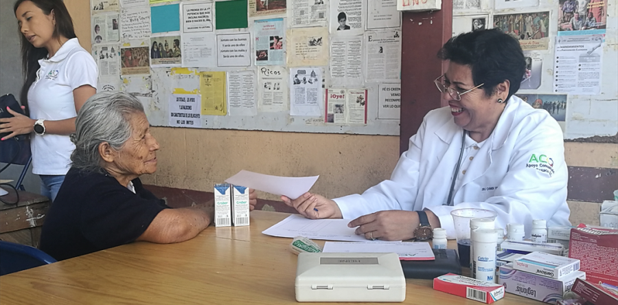 Jornada médica de ACO llega a la Central de Abasto