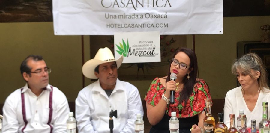 Anuncian primer Feria del Mezcal en Puerto Escondido