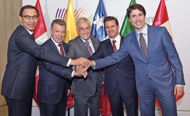 Cumbre de las Américas: el fin del bloque bolivariano: Raúl Castellanos