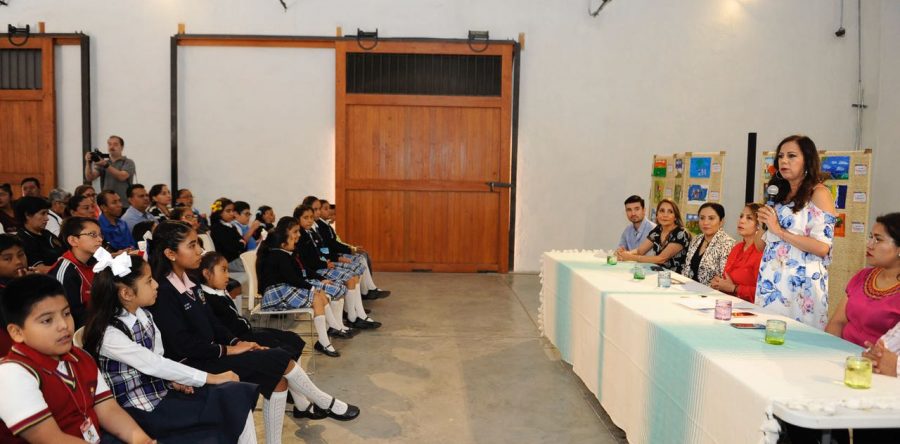 Reconocen talento de la niñez capitalina
