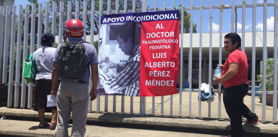 Rechazan usuarios  paro de labores en el civil