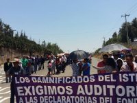 Damnificados se van a la Ciudad de México a protestar