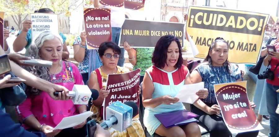 Mujeres piden la destitución del Juez Cuarto de lo Penal por dejar libre a un violador