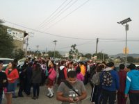 Con protesta piden la destitución de la directora del Colegio Valladolid