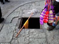 Godofredo denuncia alcantarillas en mal estado