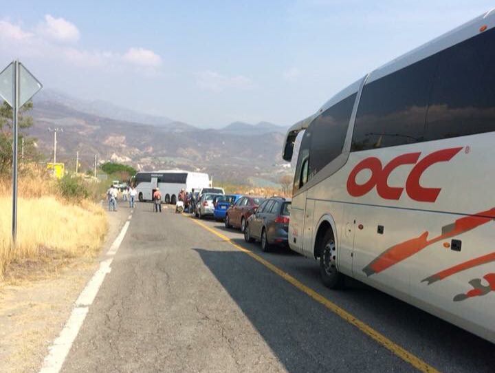 FALP bloquea carretera al Istmo