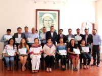 Clausuran ciclo de capacitación  a funcionarios de Oaxaca de Juárez