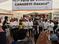 Participa edil capitalino en inicio de la feria de la vivienda