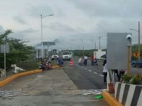 ENUFI se apodera de Caseta de Peaje en Ixtepec