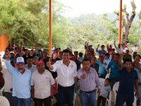 Respaldan ciudadanos de Loxicha trabajo y proyecto político de Juan Iván Mendoza