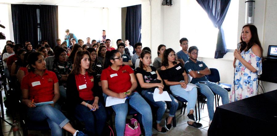 Imparte Instituto de la Mujer taller “La violencia en las relaciones de pareja”