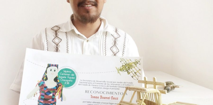 Reconocen talento de artesanos en 7º  Certamen del  Juguete  Popular Oaxaqueño 2018