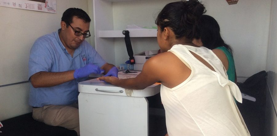 Vía perinatal principal causa de infección por el VIH en niños