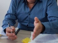 Deuda en pensiones tema institucional: Javier Villacaña