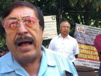 Jubilados de la S-22 se movilizan en la ciudad