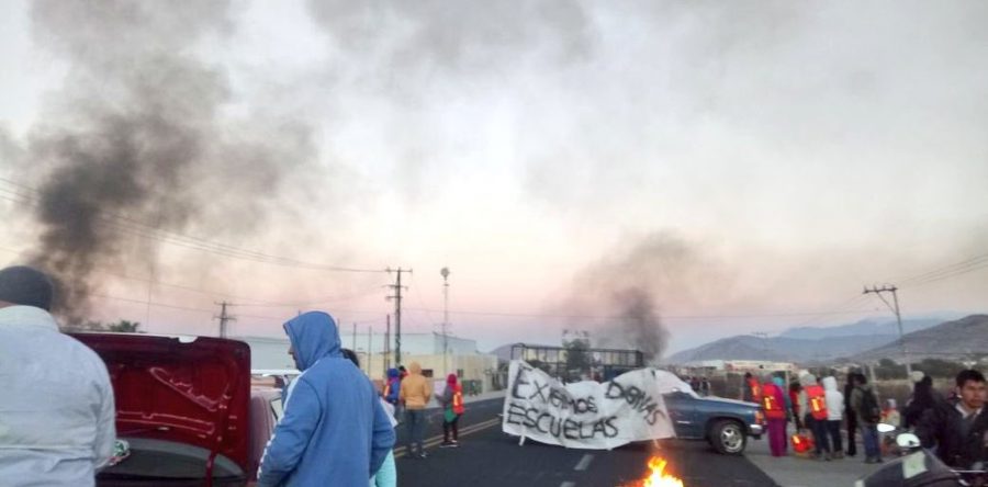 Vecinos de Dainzú amenazan con bloquear la carretera Oaxaca-Istmo