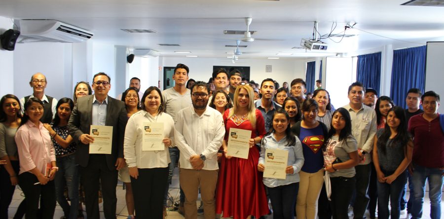 Redes sociales, jueces temerarios que pueden destruirlo todo: Investigadora UABJO