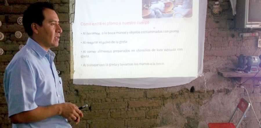 Capacita y verifica SSO a alfareros para evitar exposición al óxido de plomo en loza vidriada