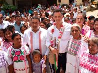 Constata Gobierno de Oaxaca proyectos de infraestructura social en San Pedro Amuzgos