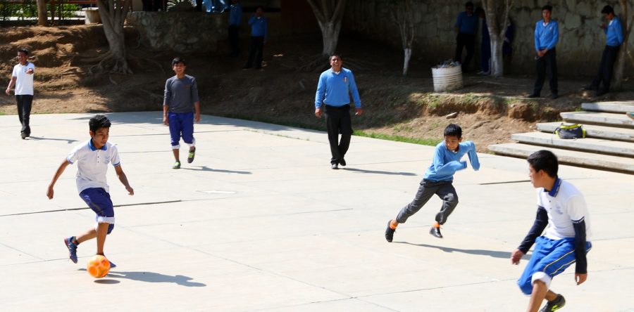 Educación física en la escuela, favorece el desarrollo integral de la niñez: IEEPO
