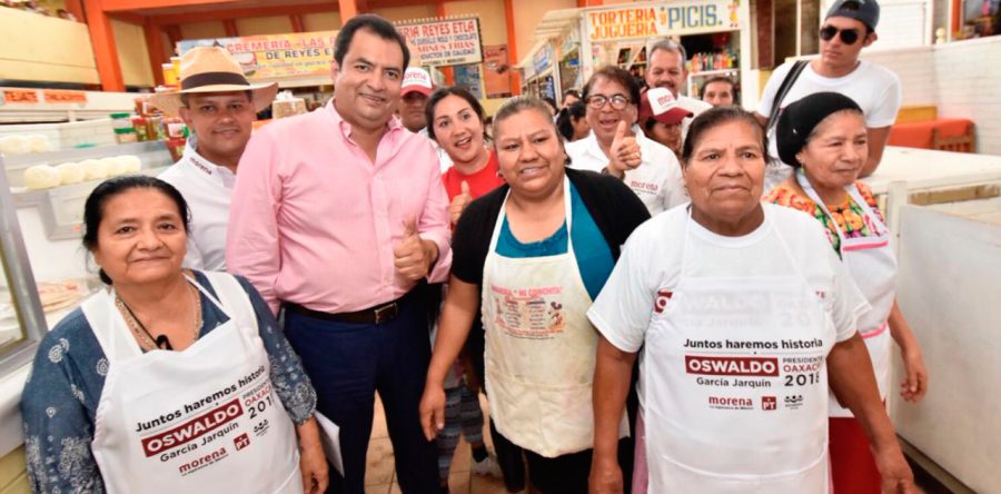 Oswaldo García se compromete a atender problemas de los mercados de la capital