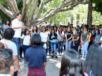 Se integran jóvenes estudiantes al proyecto encabezado por Samuel Gurrión