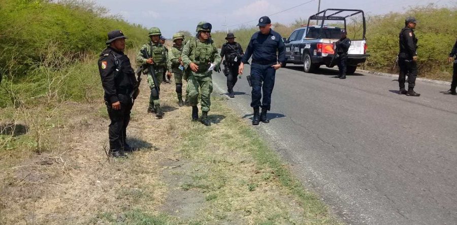 Detienen a líder político con 250 mil pesos