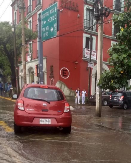 Provoca lluvia encharcamientos en calles de la Ciudad y municipios de Oaxaca
