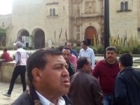 Exigen a Murat Hinojosa asumir su papel de gobernante y frenar afectaciones de magisterio