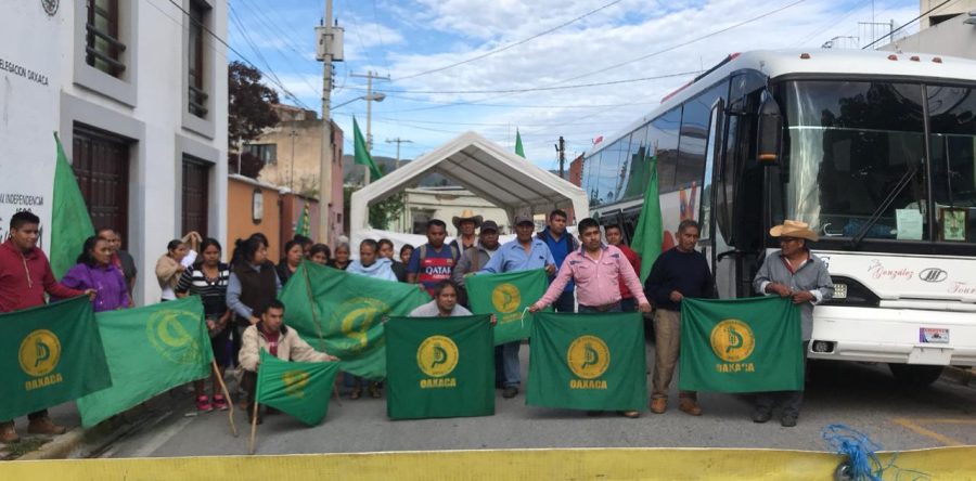 Protesta UNTA en las oficinas de la SEDATU