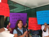 Sindicato independiente de salud protestan en sus oficinas