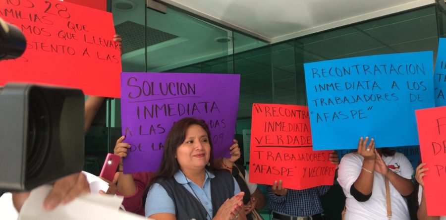 Sindicato independiente de salud protestan en sus oficinas