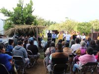 Recibe Horacio Antonio respaldo de habitantes de San Raymundo Jalpan
