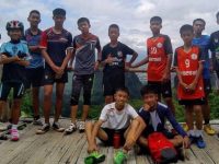 Rescatan a los últimos niños y su entrenador atrapados en cueva de Tailandia